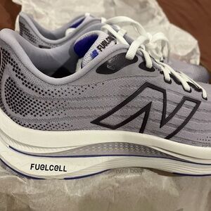 New Balance FuelCell Walker Elite Sneakers